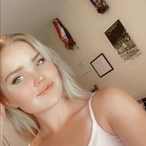 Meet your Posher, Marissa